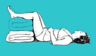 Postura durante la exacerbación de la osteocondrosis torácica.